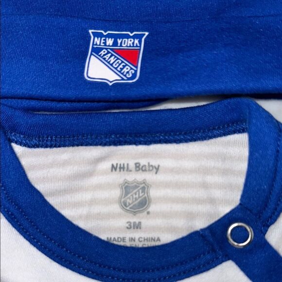 New York Rangers Baby Outfit with Hat 3M - Picture 3 of 4